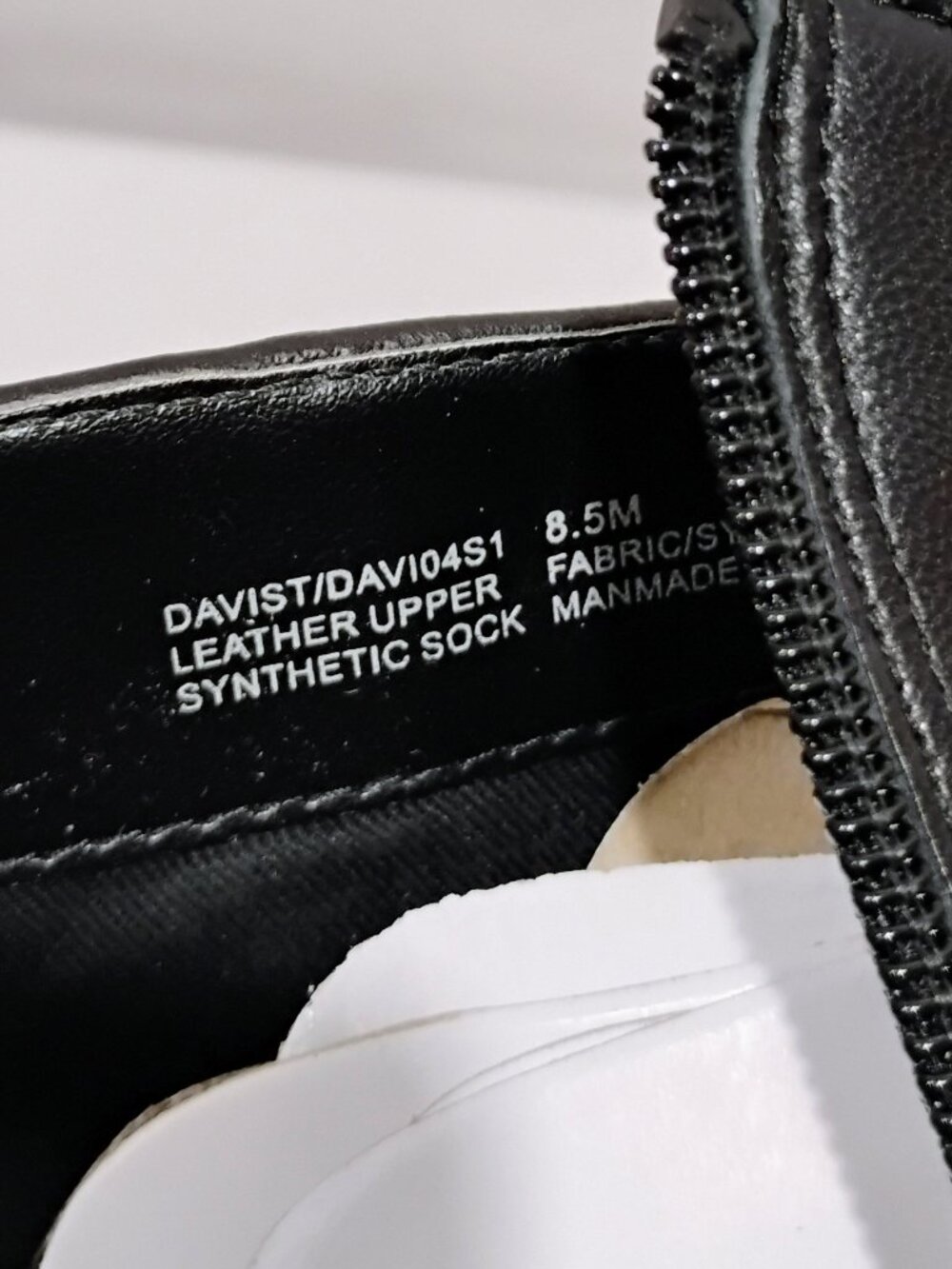 Steve Madden Davist Booties Black 8.5 M Great Condition - Picture 6 of 6